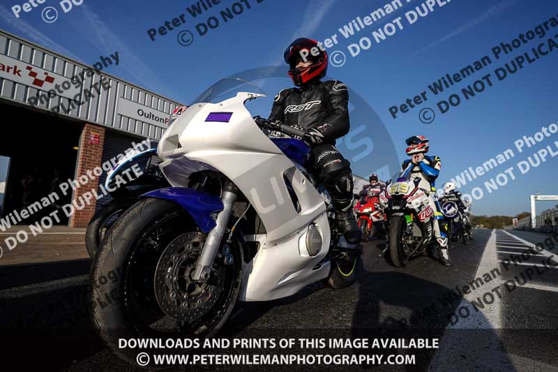 anglesey;brands hatch;cadwell park;croft;donington park;enduro digital images;event digital images;eventdigitalimages;mallory;no limits;oulton park;peter wileman photography;racing digital images;silverstone;snetterton;trackday digital images;trackday photos;vmcc banbury run;welsh 2 day enduro